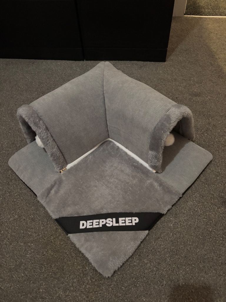 Cat / Small Animal Toy