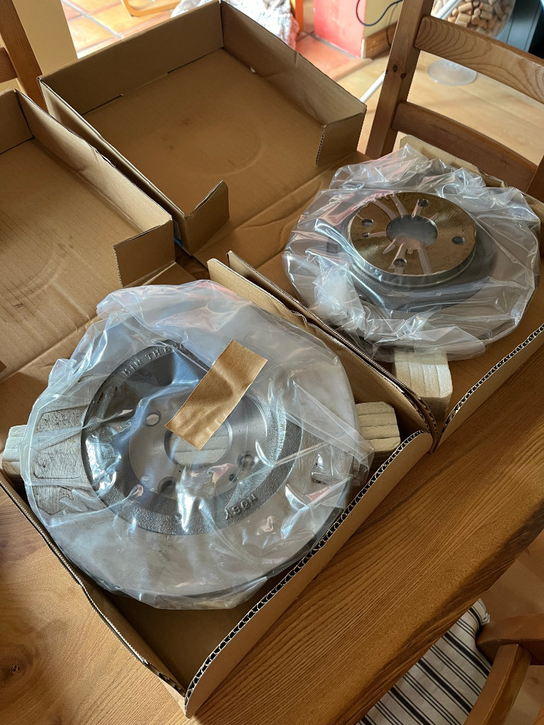 Mazda MX5 rear discs, genuine Mazda parts