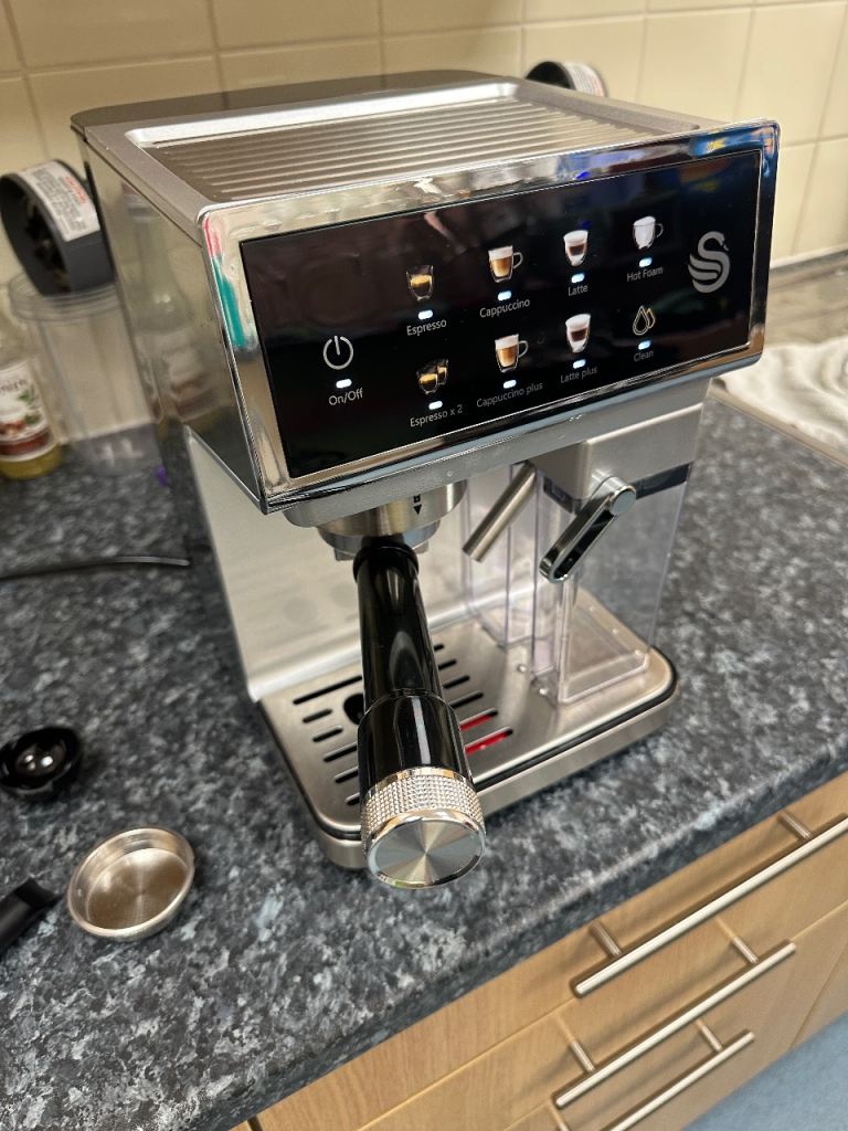 Swan Digital One-Touch Espresso Coffee Machine Stainless Steel