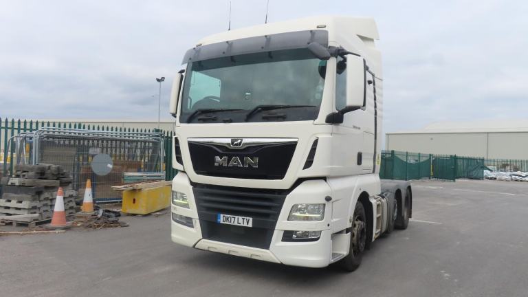 2017 MAN TGX 26.460 6X2 MOT 08/26 655 KLM