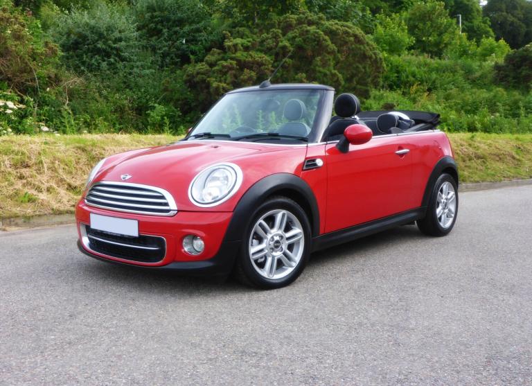 2012 MINI Convertible D Convertible AUTO Top Spec with New 1 YRS MOT  Convertible Diesel Automatic