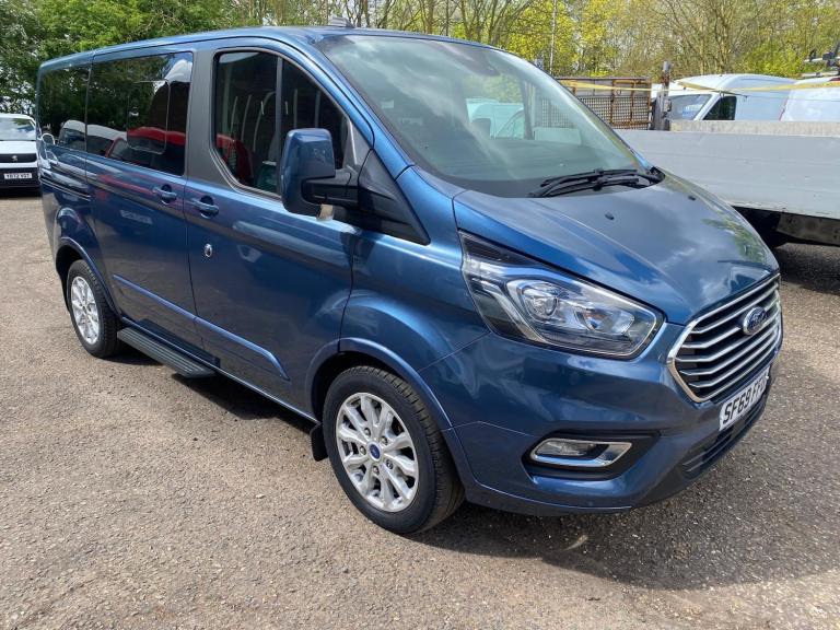 2019 69Reg Ford Tourneo Custom Titanium 2.0TDCi 5 Seater With Wheelchair Access 