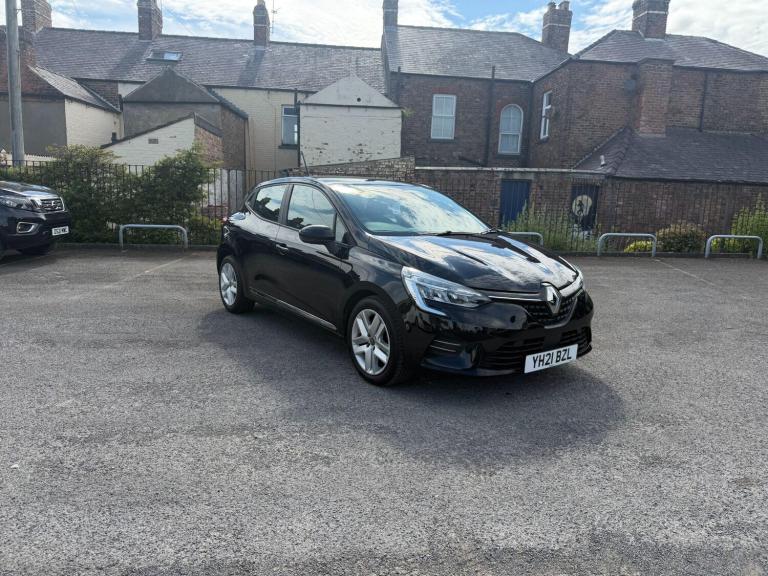 Renault Clio Play TCe 100 Petrol Manual