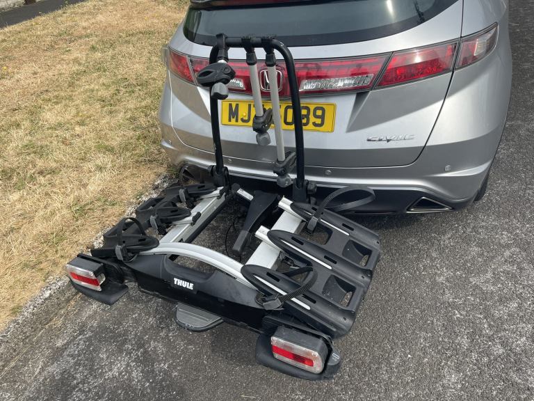 Thule velocompact 4 bike cycle carrier