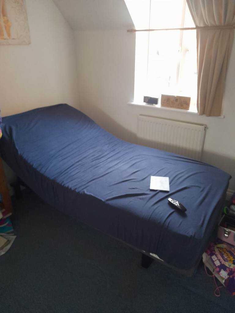 Dreams Sleepmotion 200i Electric Adjustable Single Bed 