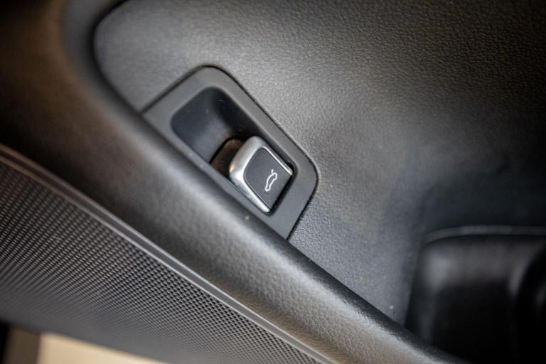 2016 Audi A6 2.0 TDI Ultra S Line 4dr S Tronic SALOON DIESEL Automatic