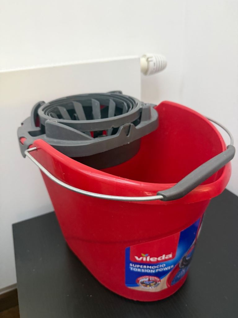 Vileda bucket good condition 