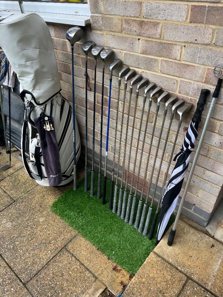 PING - MIZUNO - Golf Bag + Accessories 