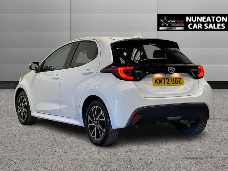 2022 Toyota Yaris 1.5 VVT-h Design Hatchback 5dr Petrol Hybrid E-CVT Euro 6 (s/s) (116 ps) Hatchb...