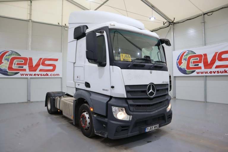 2015 (65 PLATE) Mercedes Benz Actros 1840 4x2 Euro 6 Tractor Units