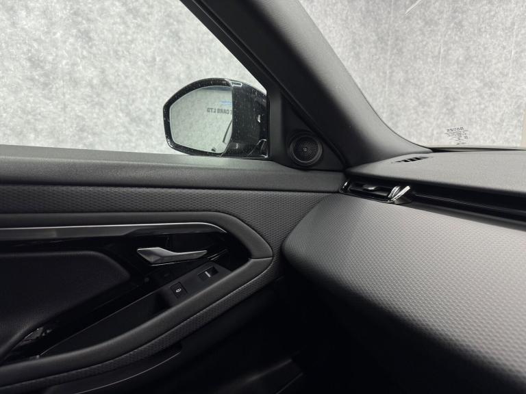 2019 Land Rover Range Rover Evoque 2.0 D180 R-Dynamic S Auto 4WD Euro 6 (s/s) 5dr ESTATE Diesel A...