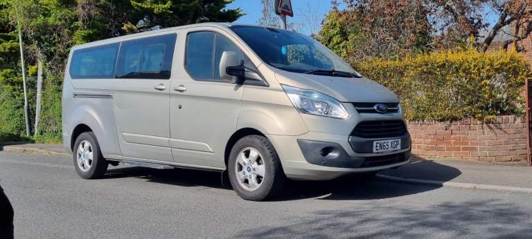 FORD TOURNEO - 9 SEATER