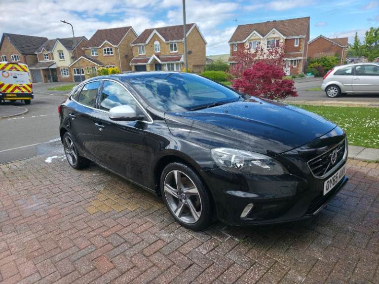Volvo, V40, Hatchback, 2015, Manual, 1969 (cc), 5 doors