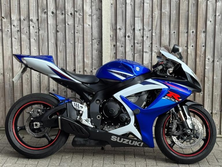 SUZUKI GSXR 750 K7 2007 (07) SUPER SPORT + STANDARD EXAMPLE