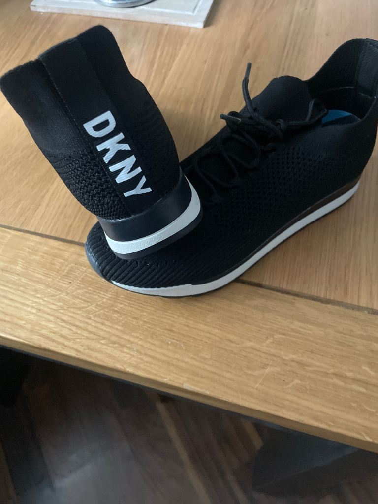 DKNY Black Trainers – Never been worn 