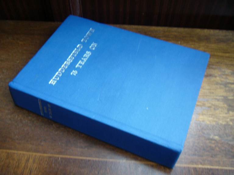 HUDDERSFIELD TOWN 75 YEARS ON HARDBACK BOOK INSCRIPTION FROM GEORGE BINNS TO KEN DAVY