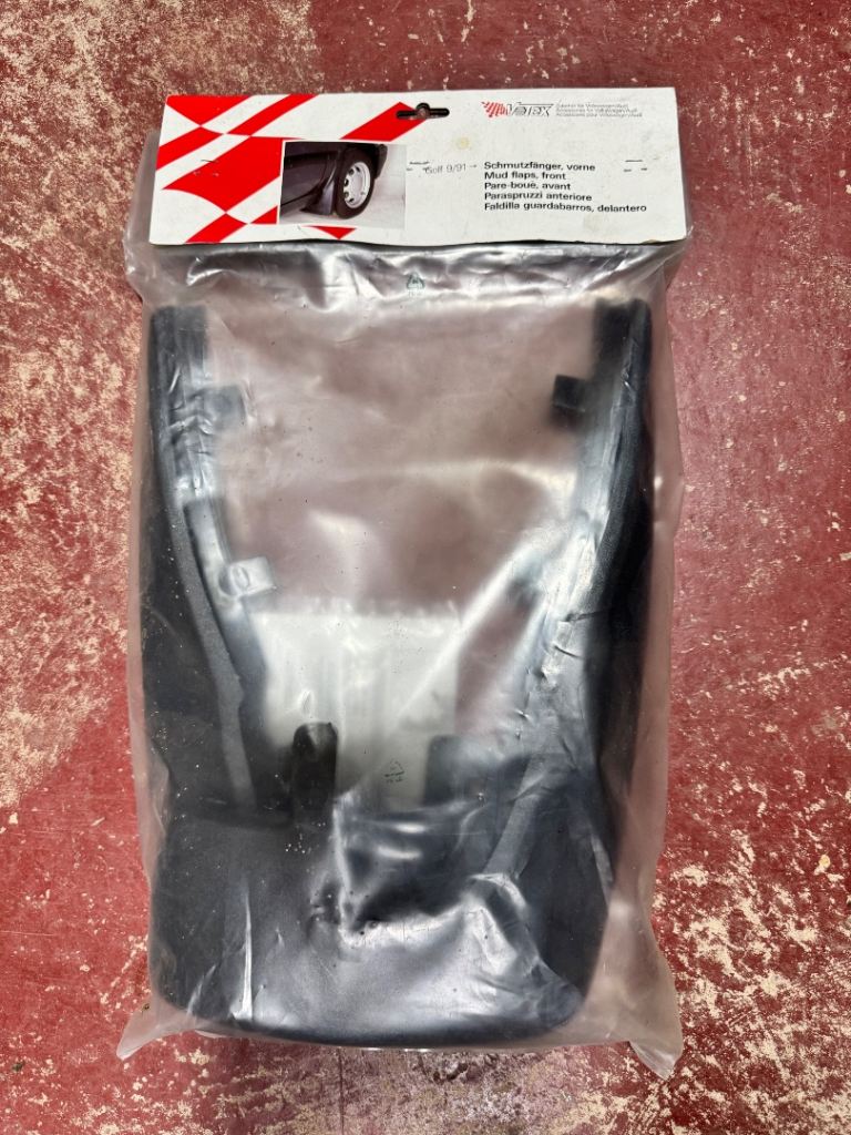 VW Golf (1991) - Mud Flaps (Front)