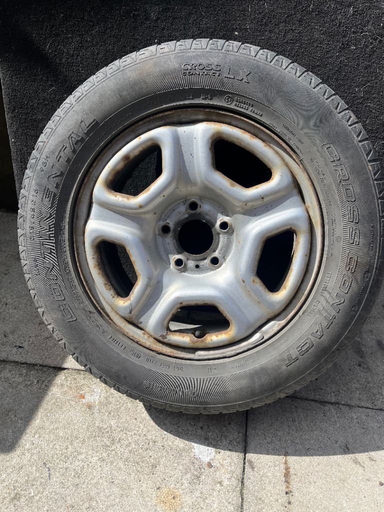 Dacia Duster 67 plate wheel and tyre