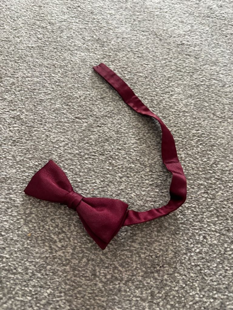 Men’s bow tie 