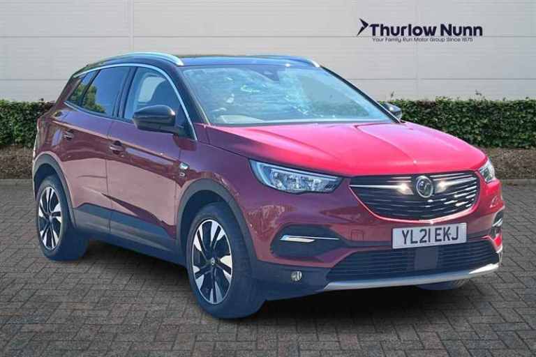  Vauxhall Grandland X 1.2i Turbo (130 PS) Griffin Edition 5 Door Petrol SUV  SUV Petrol Manual
