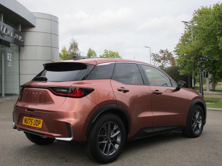 2025 Lexus LBX 1.5 VVT-iE Premium SUV 5dr Petrol Hybrid E-CVT Euro 6 (s/s) (136 ps) HATCHBACK Pet...