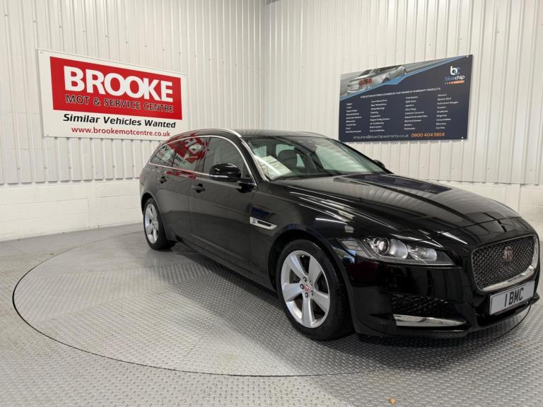 2019 Jaguar XF 2.0i Portfolio Sportbrake Auto Euro 6 (s/s) 5dr ESTATE Petrol Automatic