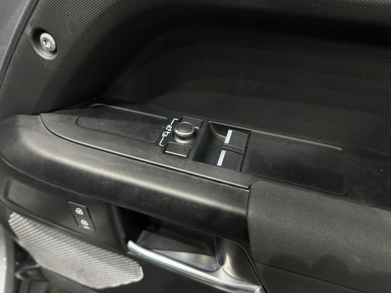 2021 Land Rover Defender 90 3.0 D250 MHEV S Auto 4WD Euro 6 (s/s) 3dr ESTATE Diesel Automatic