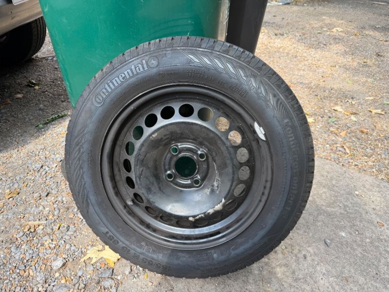 Continental Brand New 185/65/15 88T