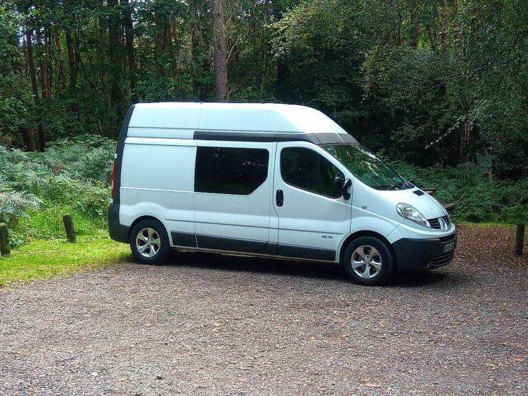 Renault trafic campervan 
