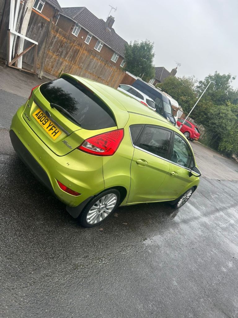 Ford, FIESTA, Hatchback, 2009, Manual, 1560 (cc), 5 doors