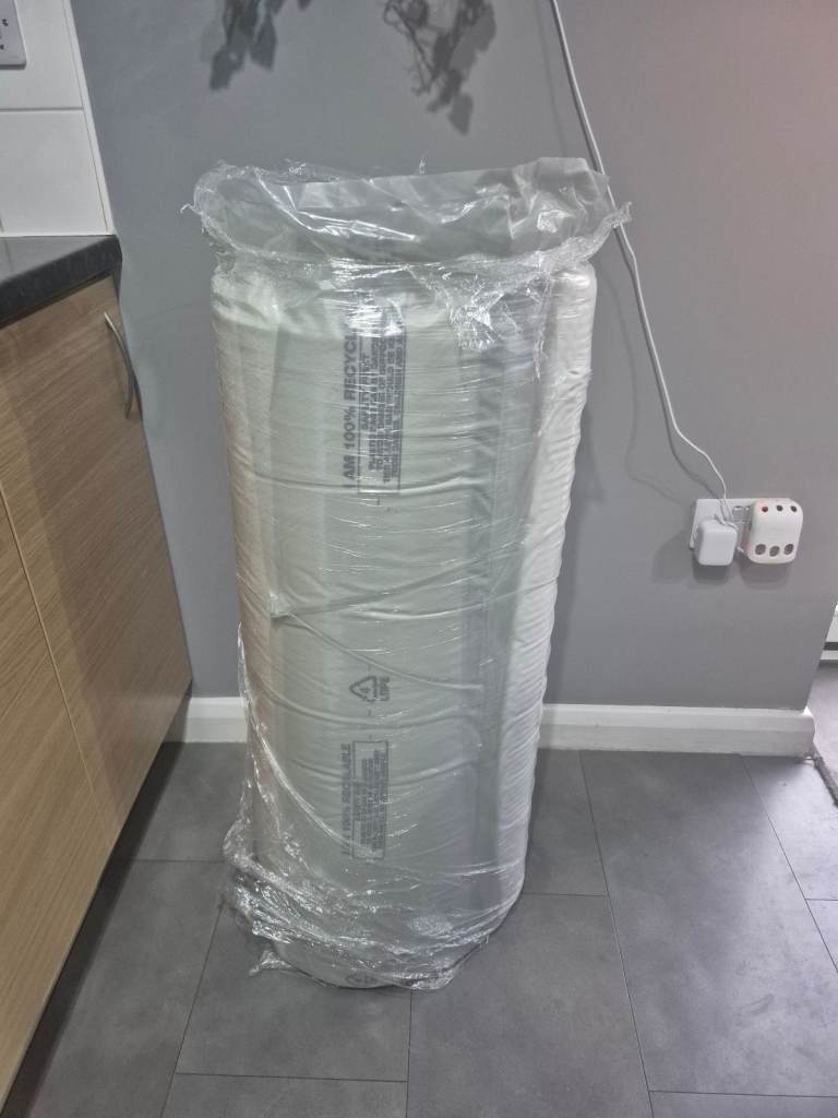 image for HYPNIA MATTRESS TOPPER 8 CM UK - SIZE: 90 X 190 CM ORIGINAL RRP £179.99