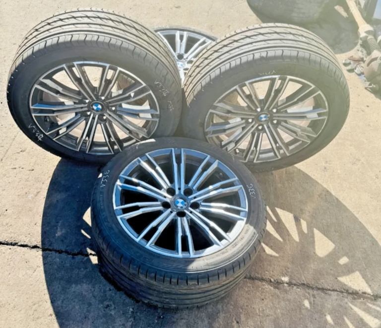 GENUINE BMW 3 SERIES G series 255 and 225 40 18 4 ALLOY WHEELS and TYRES