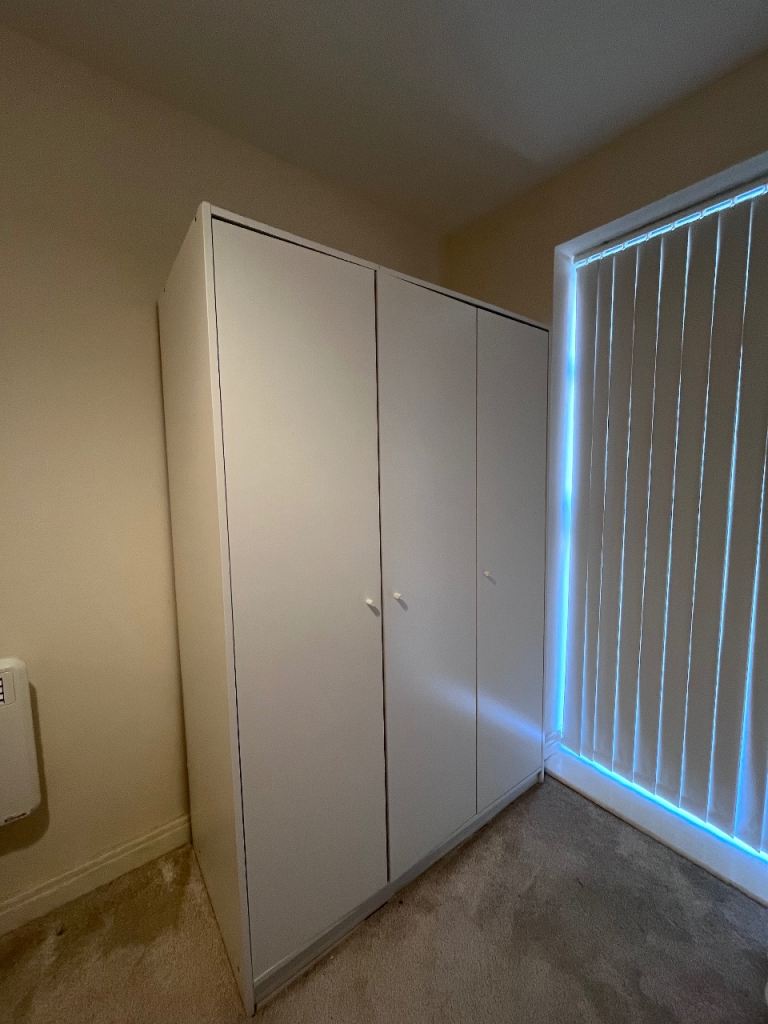 IKEA KLEPPSTAD Wardrobe with 3 Doors – White