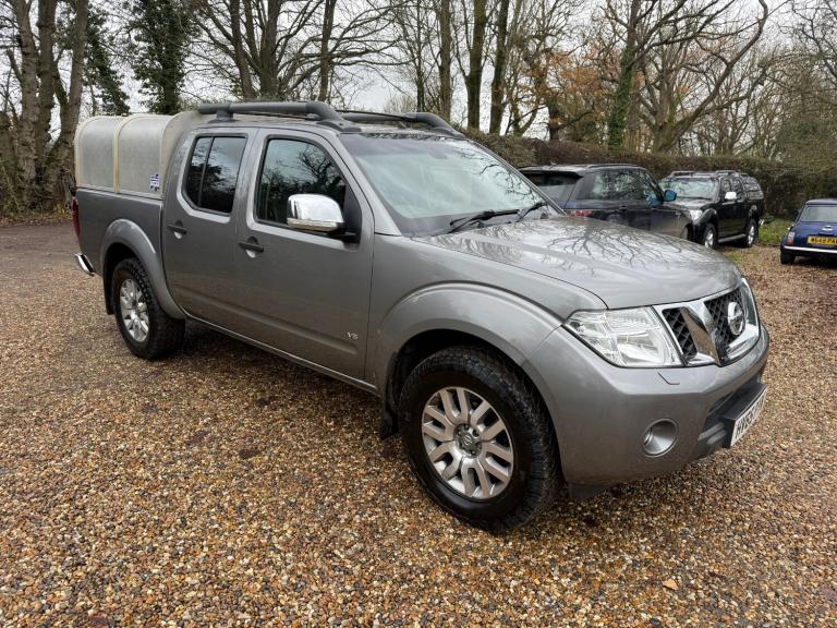 2015 Nissan Navara Double Cab Pick Up Outlaw 3.0dCi V6 231 4WD Auto PICK UP Diesel Automatic