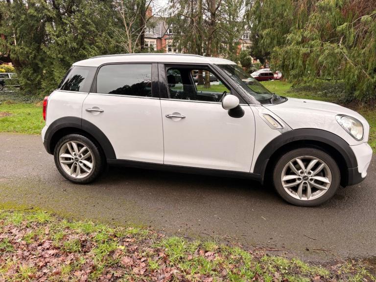 2012 MINI Countryman 1.6 Cooper 5dr HATCHBACK Petrol Manual