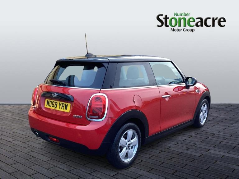 2018 MINI Hatch 1.5 Cooper Hatchback 3dr Petrol Manual Euro 6 (s/s) (136 ps) HATCHBACK Petrol Manual