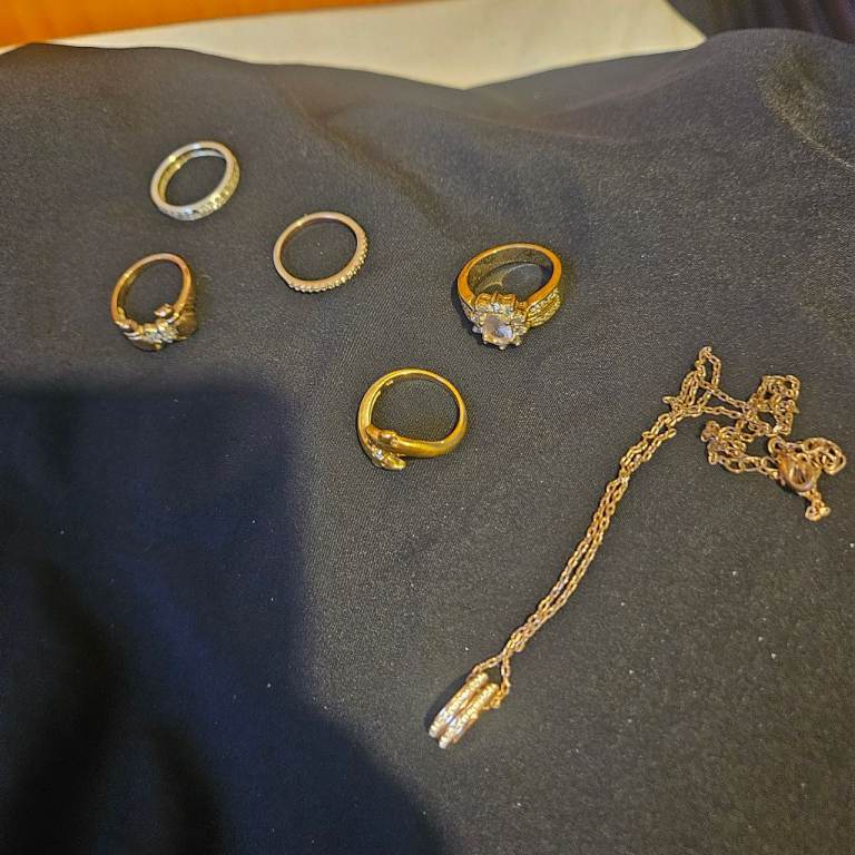 Selection of Gold & Silver-Coloured Rings and Necklace – Good Condition
