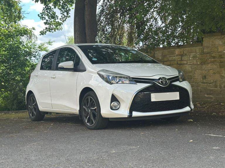 Toyota Yaris Design / 2017 / 12 Month MOT / Full History / Low Milage