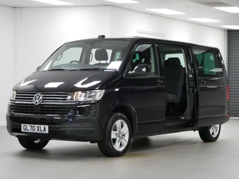 70 VW TRANSPORTER SHUTTLE 2.0 TDI 150 BHP LONG SE DSG AUTO 9 SEATER ( NO VAT )