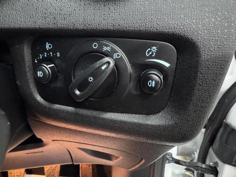 FORD FIESTA 1.0T EcoBoost Zetec Euro 5 (s/s) 5dr 2014