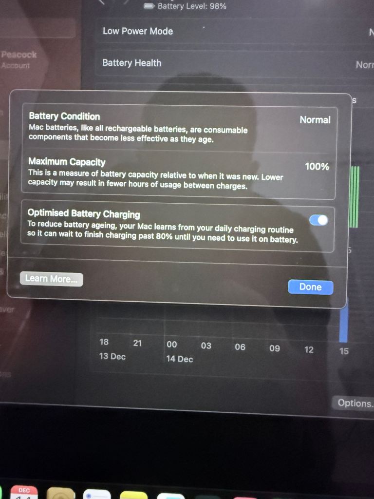 image for Brand new Apple MacBook Air 13.6inch 2022 256gb