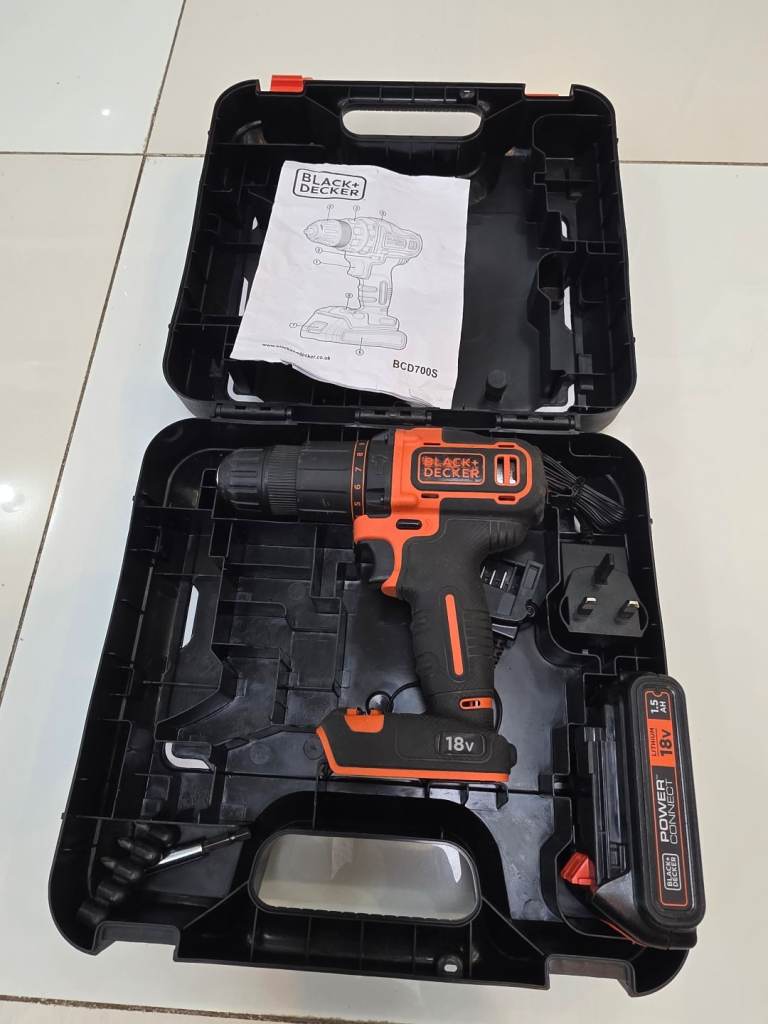 Black+fecker 18v 1.5AH Cordless Hammer drill