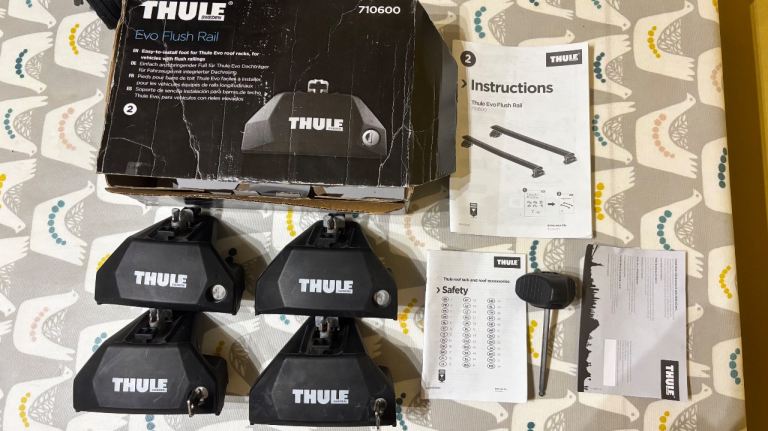 Thule Evo Flush Rail 710600 Roof Bar Feet – Set of 4 – Boxed – Excellent Condition