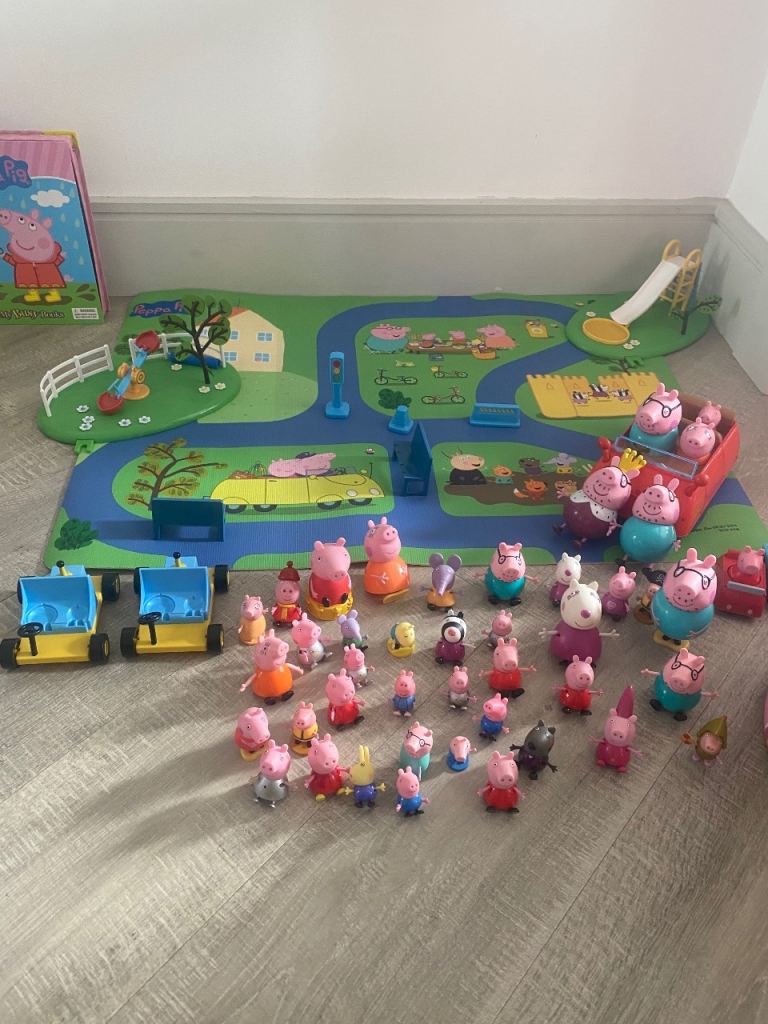 Massive Peppa Pig Playset & Figures Collection – Multi-coloured Plastic Toys