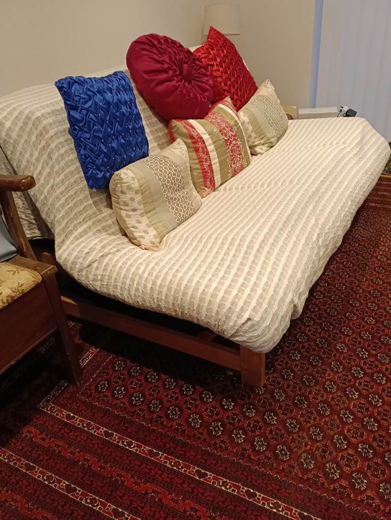 Futon bed