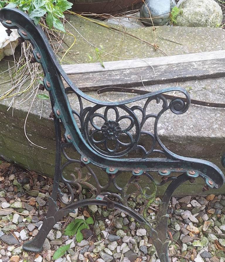 Cast Iron Garden bench frame