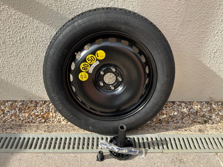 Mercedes 2018 GLE 300 - Spare Wheel and Tyre (Get You Home)