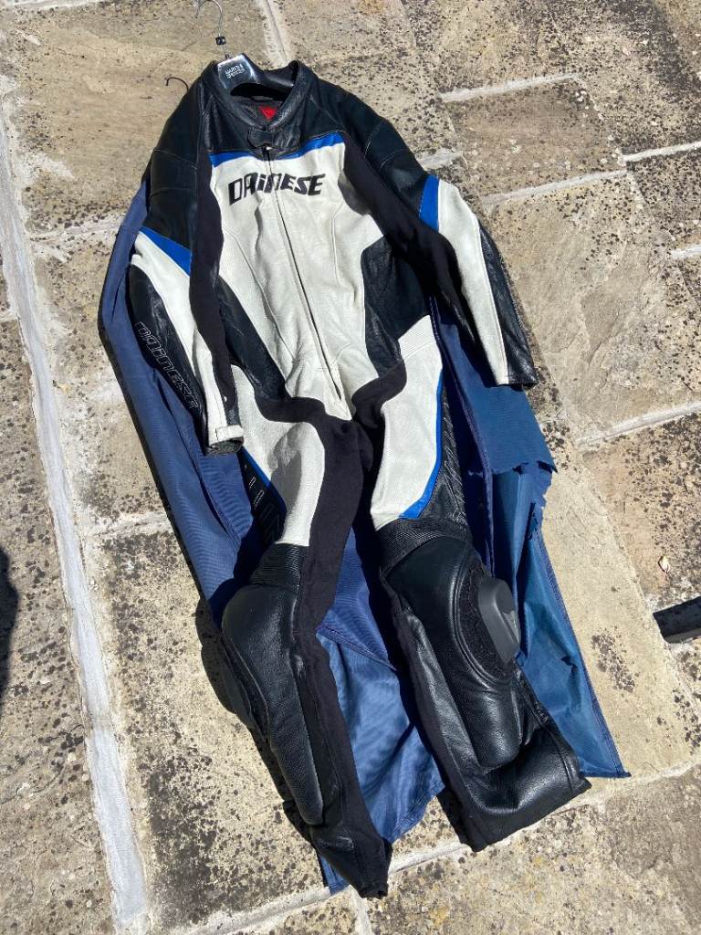 Dainese One‑Piece Blue/White/Black Motorcycle Racing Leathers – Size 56 – Excellent Condition