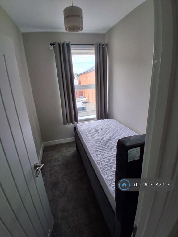 4 bedroom house in Clarendon St, Wolverhampton, WV3 (4 bed) (#2942396)