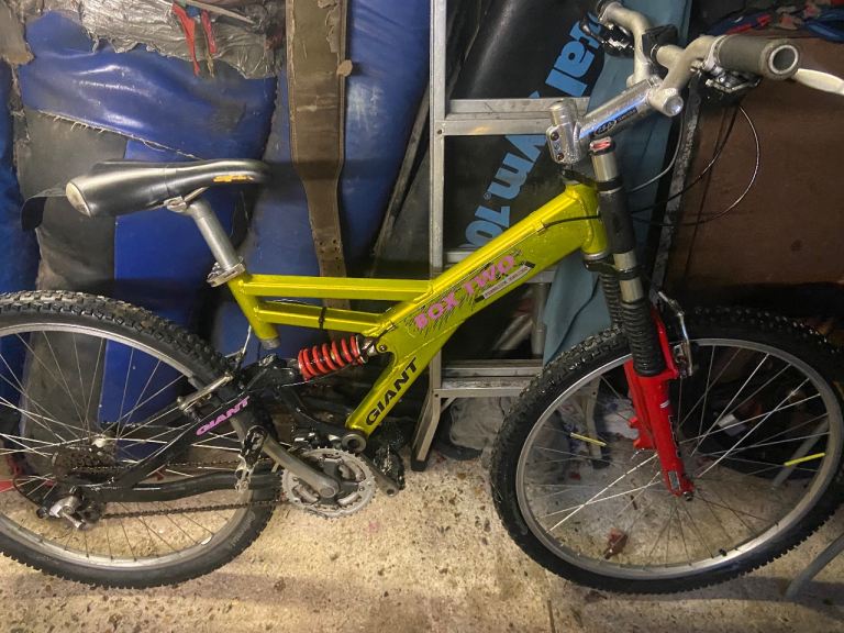 Bike Adults 1990s Giant Box Two Dual Suspension Mountain Bicycle 21 Speed